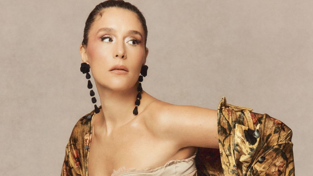 Jessie Ware, playing Glasgow International Arena